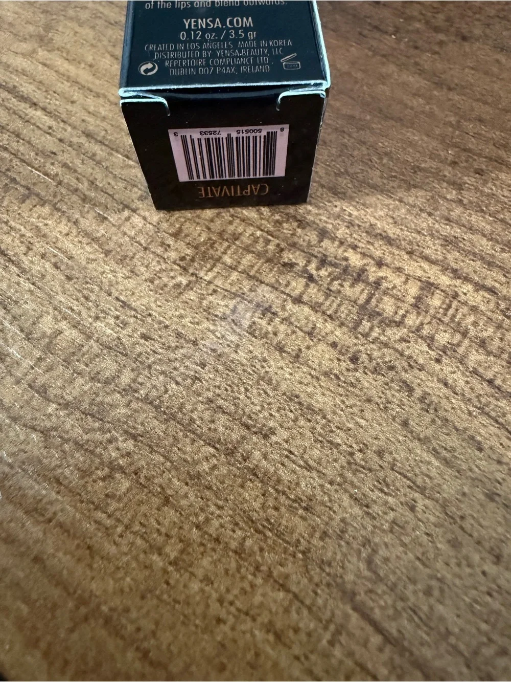 Yensa Super 8 Vibrant Silk Lipstick in Captivate - BNIB!